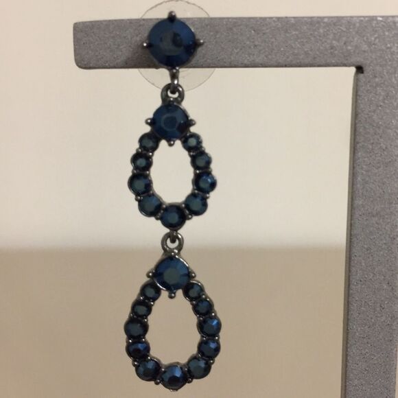 Cache earrings - Picture 3 of 6